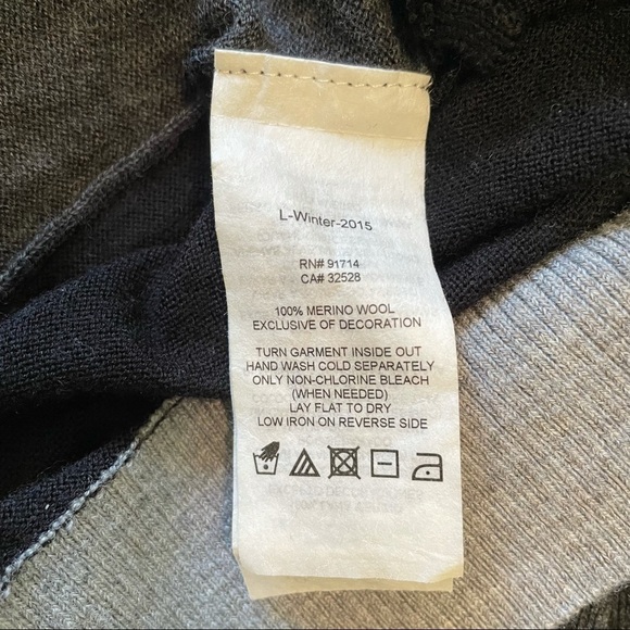 ARMANI Exchange Merino Wool Colourblock Crewneck Pullover Sweater Medium - Picture 5 of 5